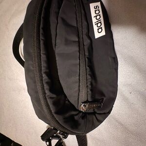Adidas Crossbody/ Fanny Pack